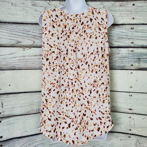 Maurices Women’s Blouse L White Sleeveless Abstract Print V Neck Top - Picture 4 of 8